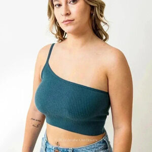 Kendal & Kylie Cropped Halter One Shoulder Tank Top